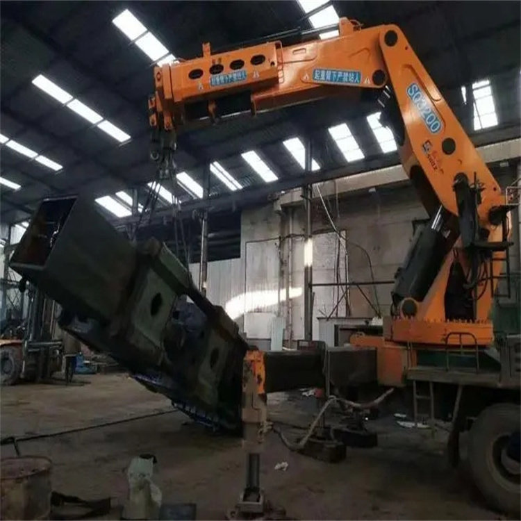 城中折臂吊出租怎么收费