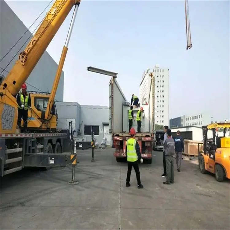 城中如何找到附近的吊车救援服务