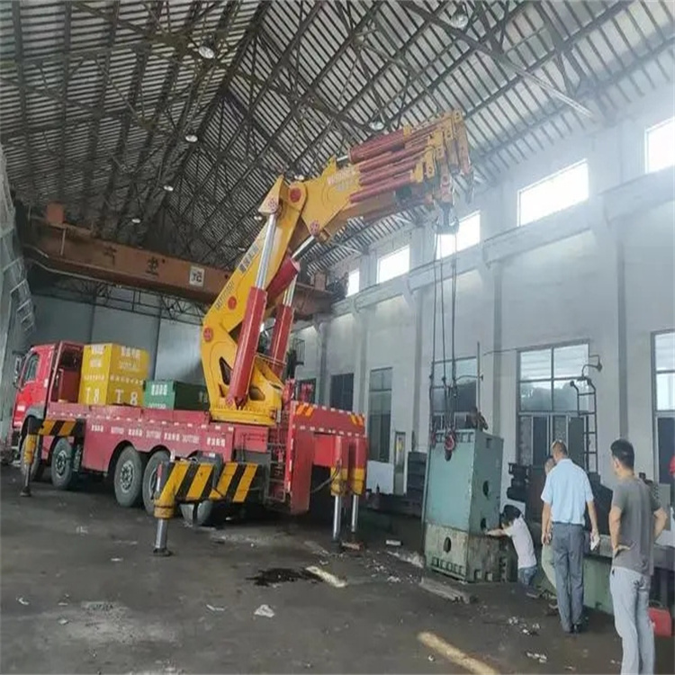 城中速查！附近自卸吊车租赁电话及租赁全攻略