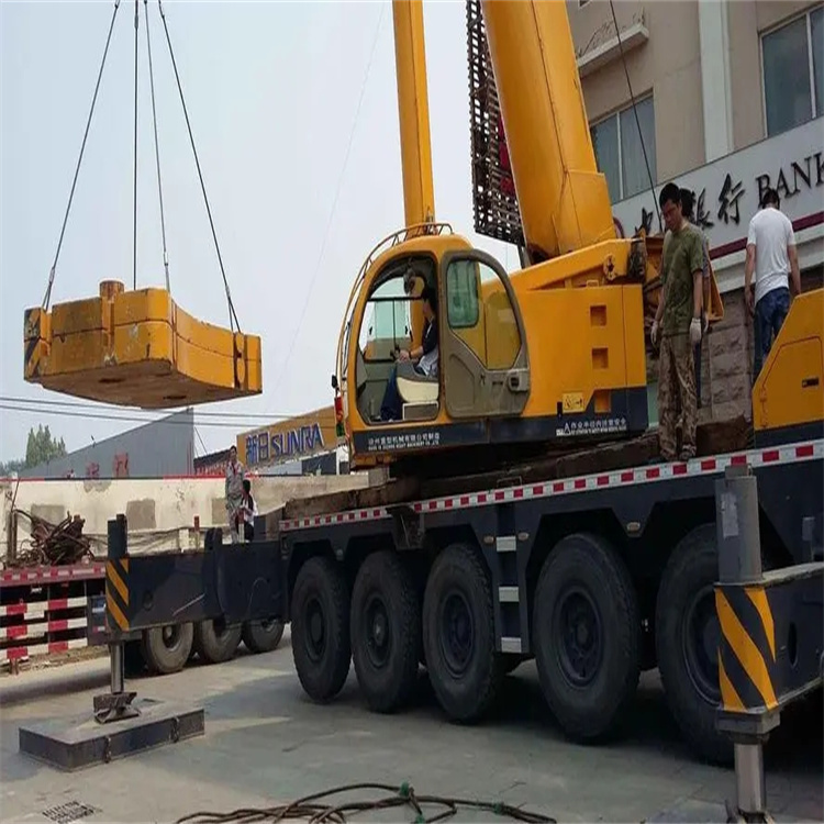 城中当地吊车出租|机器吊装|75吨|工厂搬迁服务