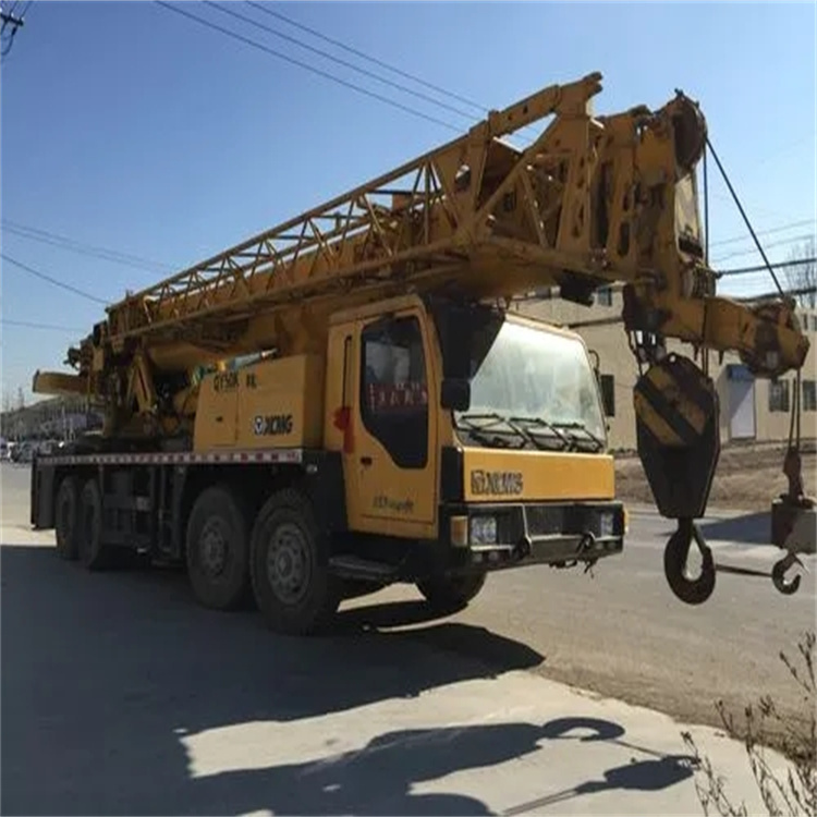 城中哪里有专业吊车出租